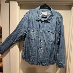 Lucky Brand Chambray Pearl Snap shirt